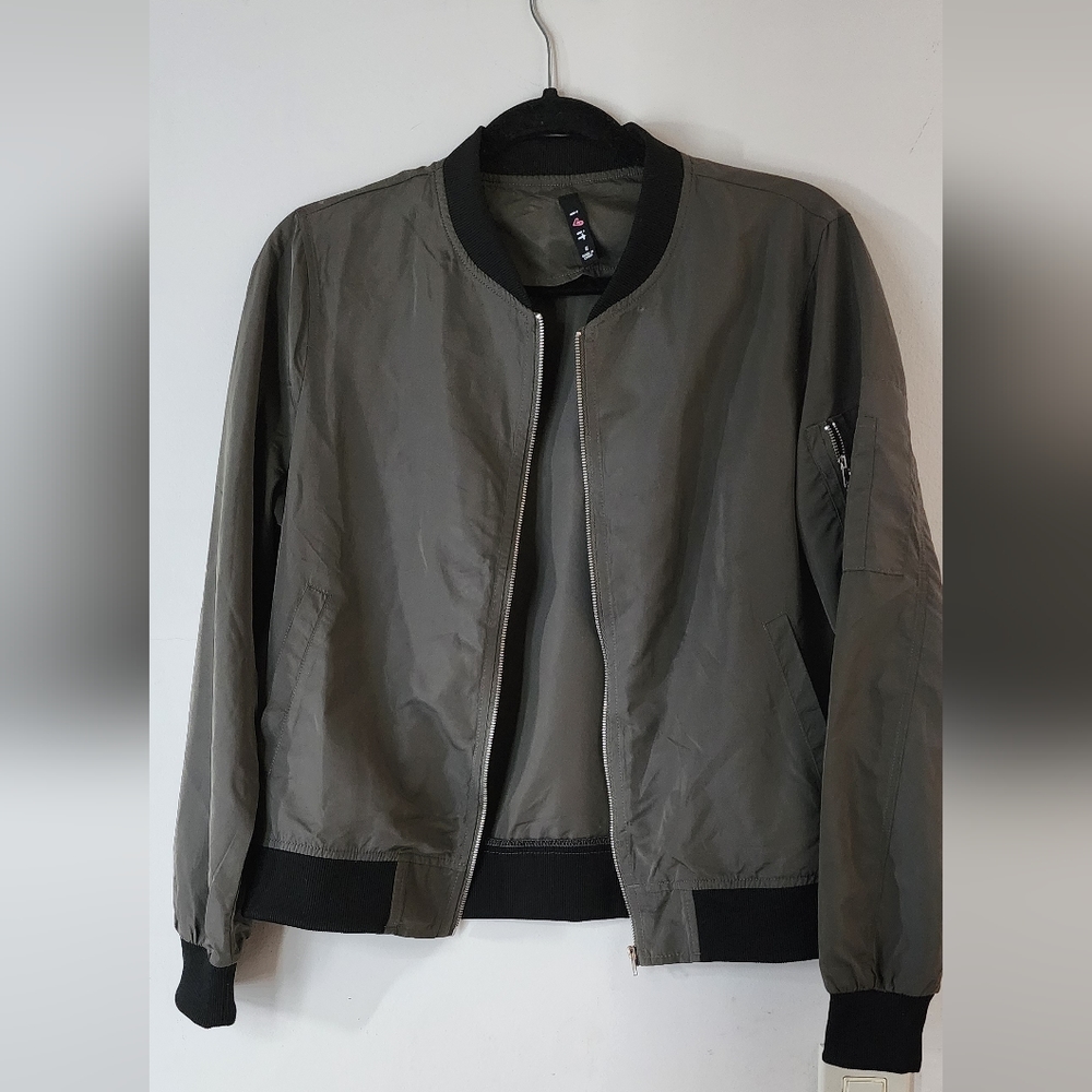 Silky Material Green Zip up jacket